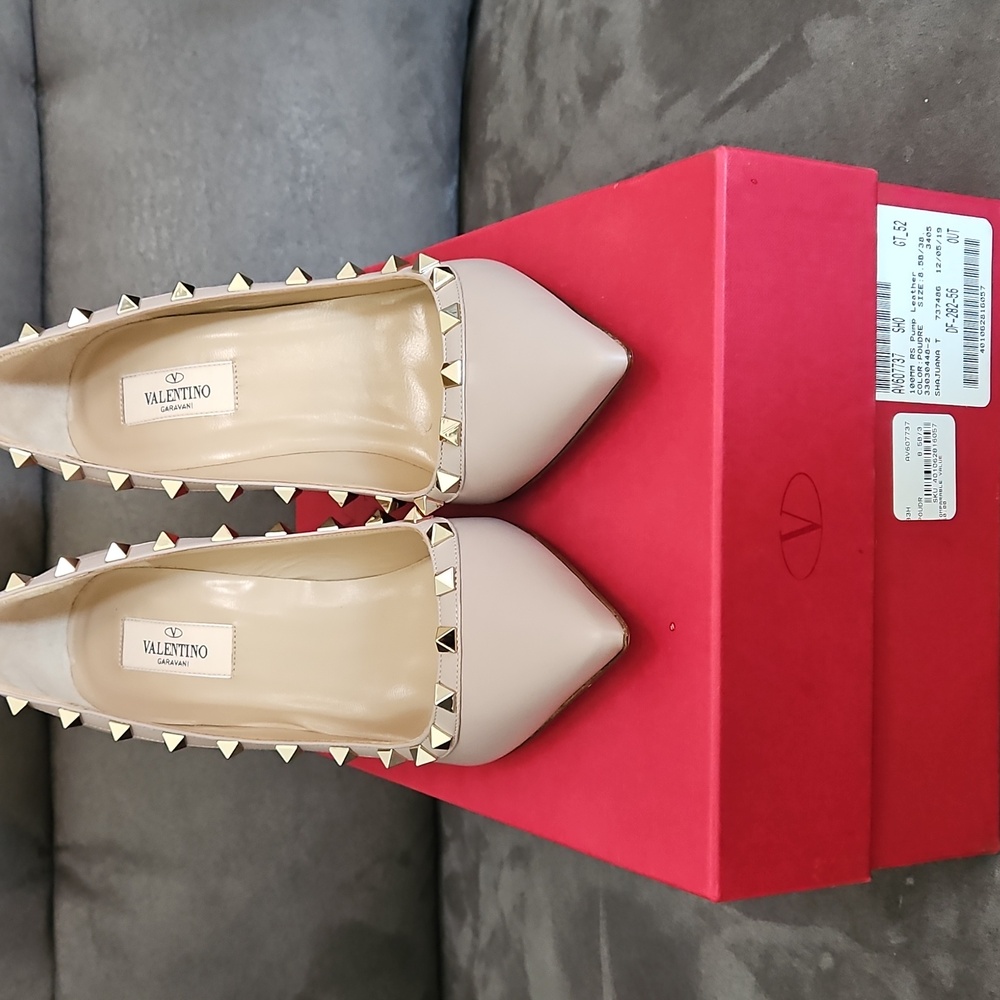 Valentino Pumps